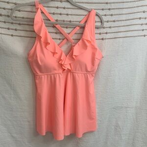 ☀️🏖️☀️Peach Ruffle Front Swim Top Size Large Cross Back Adjustable Strap